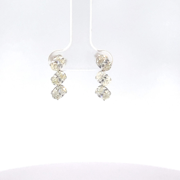 FANCY SHAPED DIAMOND earrings - KPE26-827